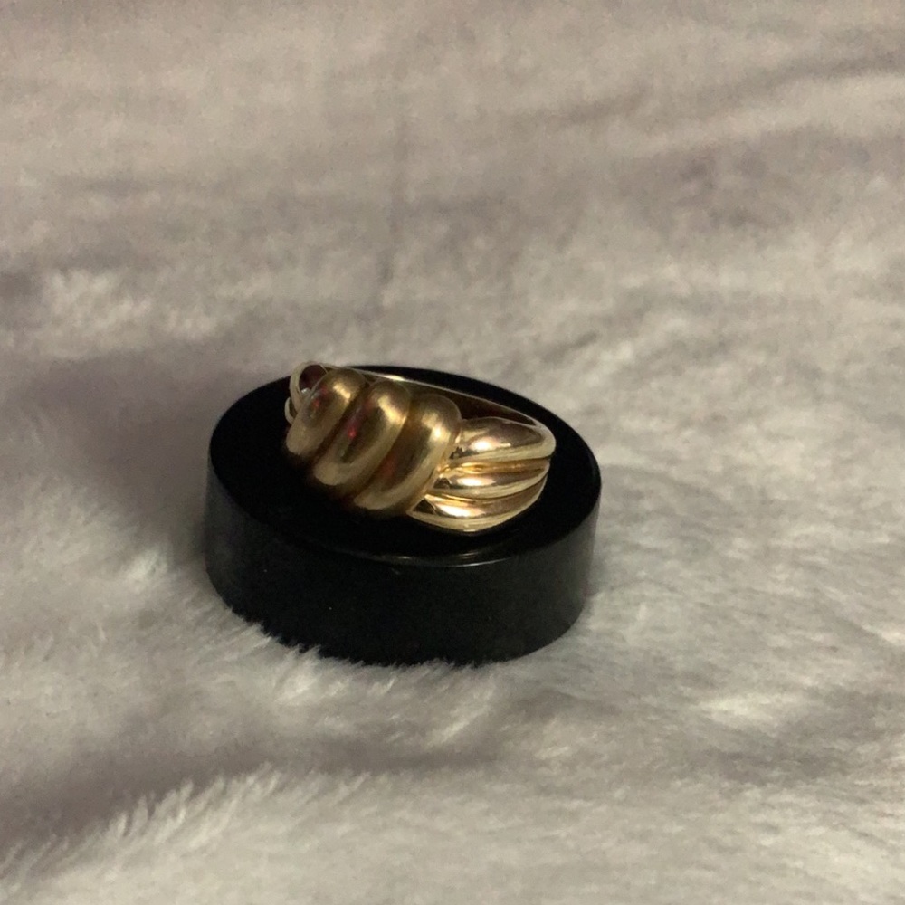 10k gold ring